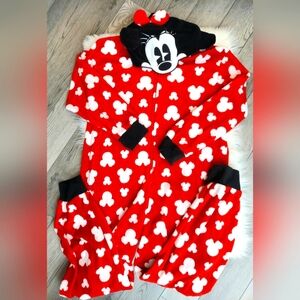 Disney one piece sz XL 16-18 washed & never worn. Hooded Sleepwear. Fleece LS